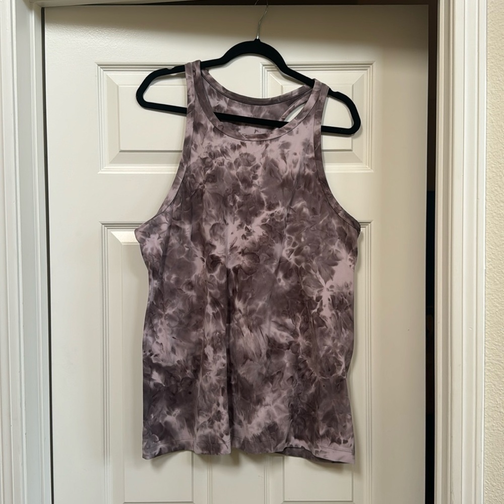 Lululemon Align racerback tank top in hip length size 18